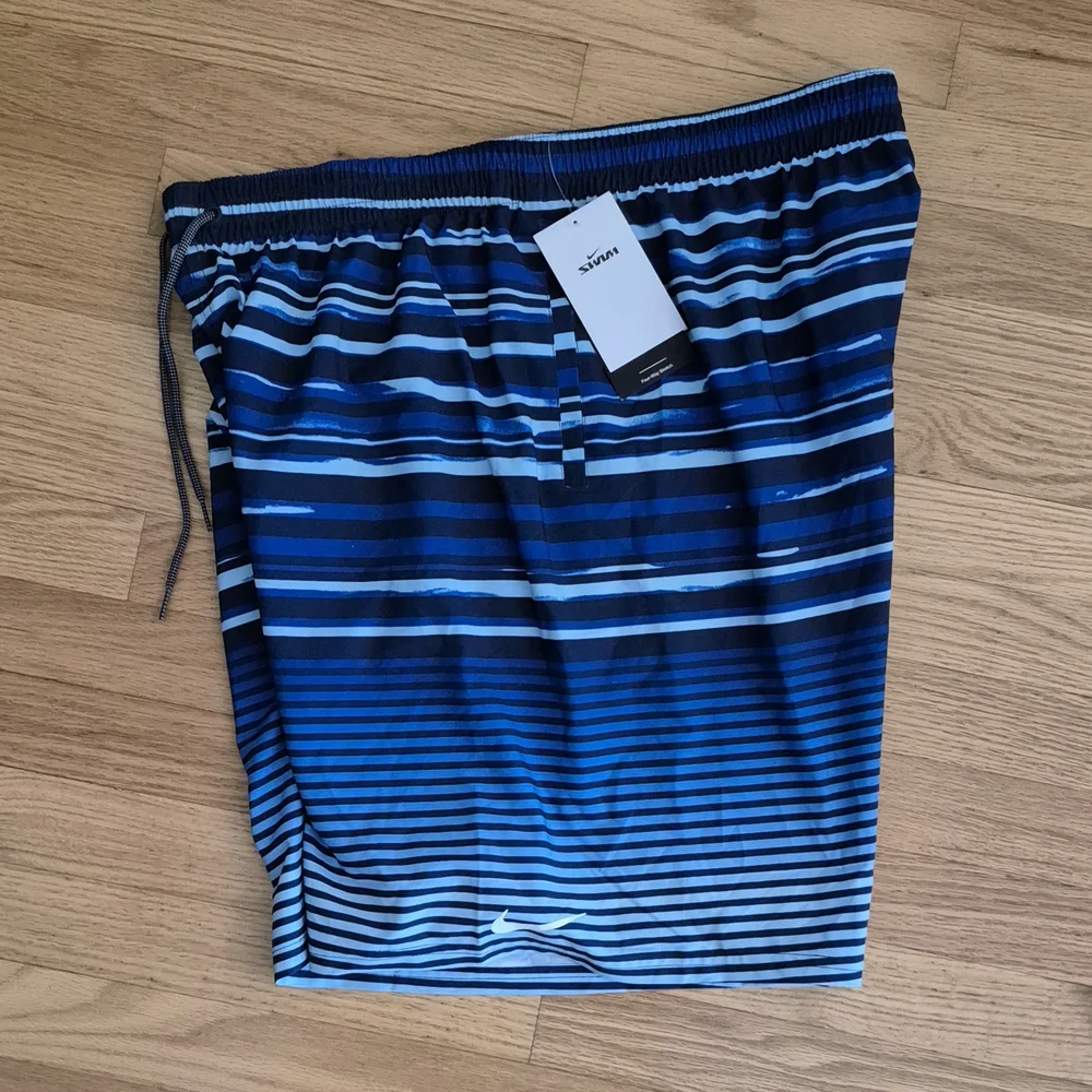 NEW Nike Men's XXL Navy Blue Fade Striped Breaker 9